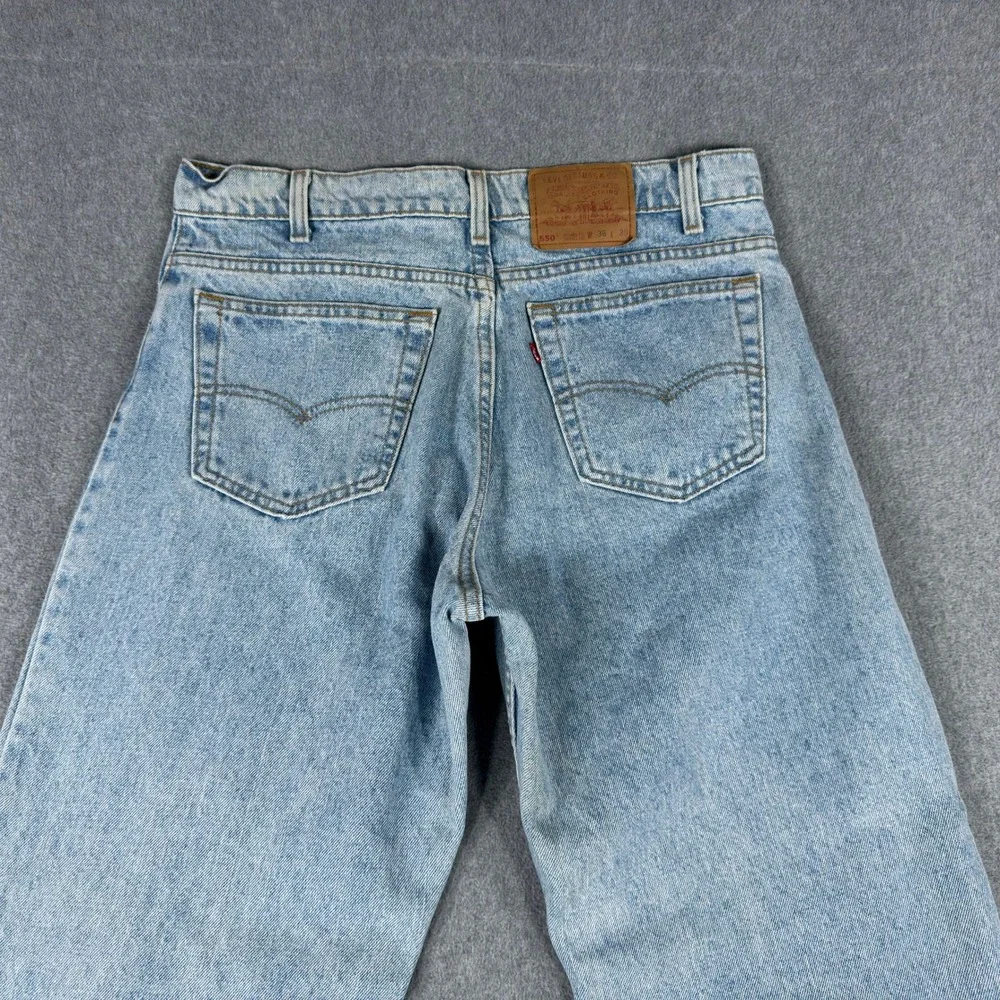 Vintage Levi's 550 Men's 34x30 Jeans USA Made 90s Tapered Leg Light Wash